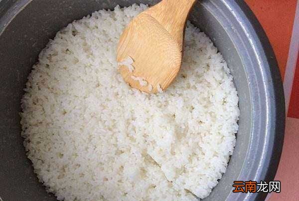 蒸饭要多久，大米饭需要蒸多久能熟