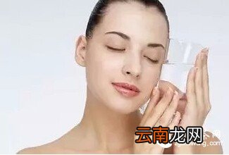 喝水的最佳时间：多喝不如会喝