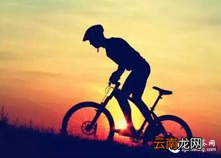 一切皆为过往，快乐才是人生
