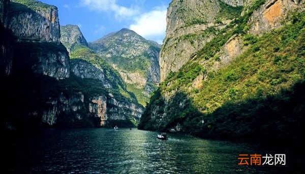 长江三峡指的是哪三峡 长江三峡具体指的是什么
