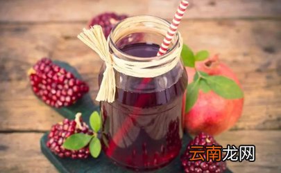墙上的石榴汁怎么去除