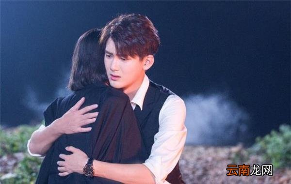 和前任保持联系是什么心理 和前任做朋友说明什么