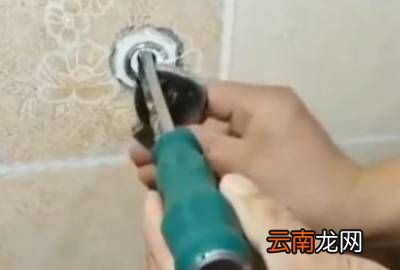 水管断丝怎么取出