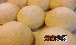 酸奶白面包怎么做 自制酸奶白面包