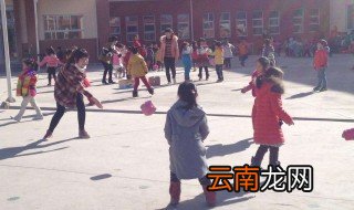 怎么玩丢沙包 如何玩丢沙包