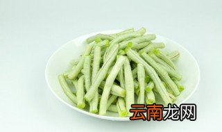 干煸豆角要炸多久，干煸豆角要炸多久能熟