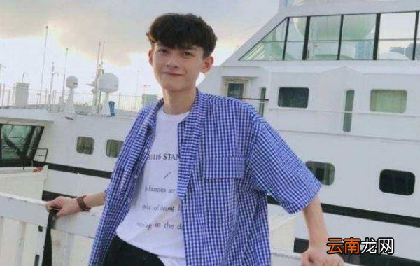 坏男生是如何让女生喜欢上自己的 坏男生撩妹法则