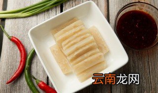 肉皮冻放冰箱能放几天，肉皮放冰箱冷冻可以放多久