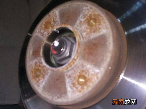 标致307后轮轴承更换教程是什么