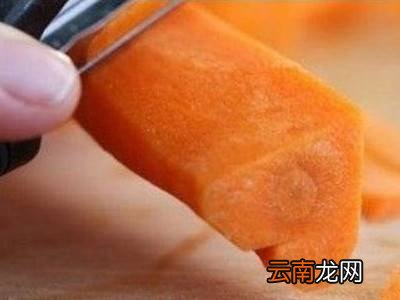 胡萝卜怎么切爱心形状