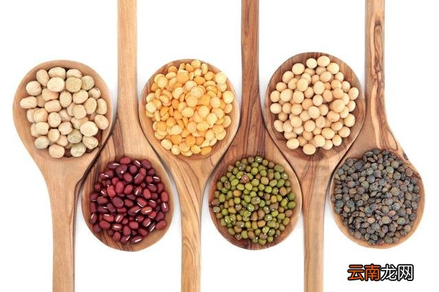 秋老虎来了，养生应以防暑降温和防秋症为重，应季食材吃起来！