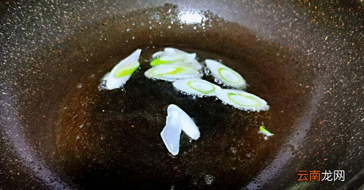 青菜炒蘑菇怎么做好吃