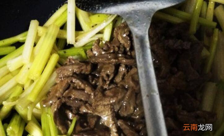 芹菜炒牛肉怎么炒好吃