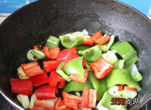 生鱿鱼怎么炒