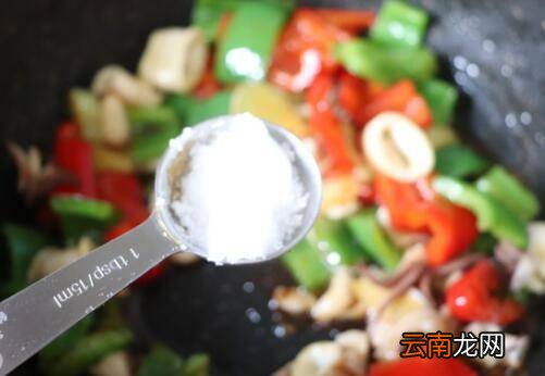 生鱿鱼怎么炒