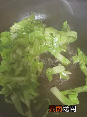 手擀面怎么炒