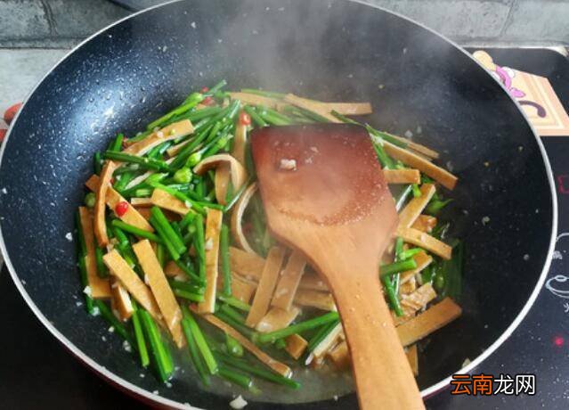 韭菜花怎么炒好吃
