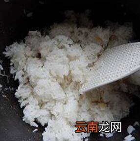 韭菜炒大米怎么做好吃
