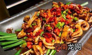 简单炒鱿鱼干的家常做法大全 炒鱿鱼干怎么做好吃又简单