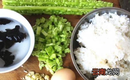 苦瓜饭怎么炒