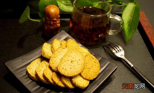 用烤箱烤饼干总是烤糊怎么办呢