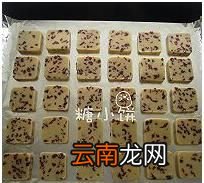 用烤箱烤饼干总是烤糊怎么办呢