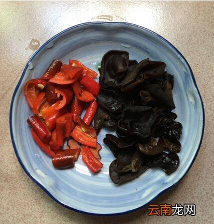 鸡胸肉怎么炒好吃