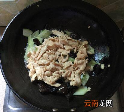 鸡胸肉怎么炒好吃