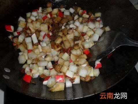 萝卜丁怎么炒好吃