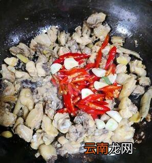 泡椒鸡怎么炒