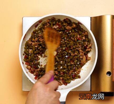 泡豆角怎么炒好吃