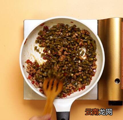泡豆角怎么炒好吃