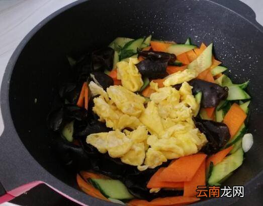 木耳黄瓜怎么炒好吃