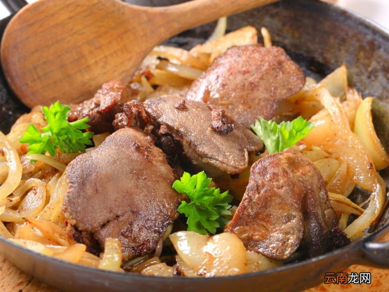 鸡蛋吃多了真的会胆固醇高吗？胆固醇高的食物有哪些？