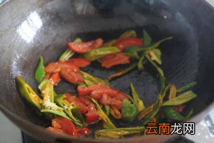藕条怎么炒好吃