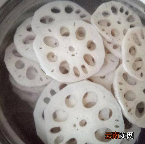 藕片怎么炒不黑