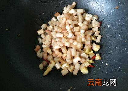 藕带怎么炒