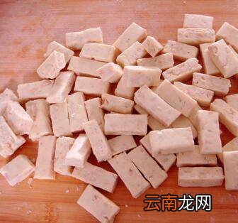 牛轧糖的花生怎么炒