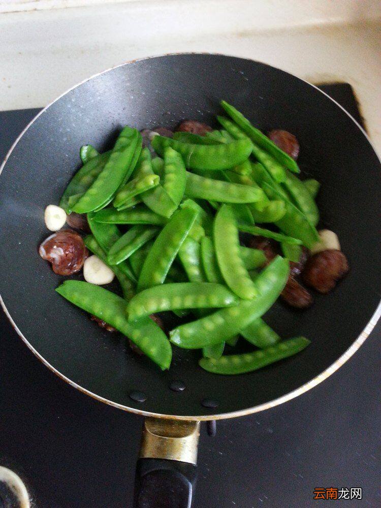 麻辣肠怎么炒好吃