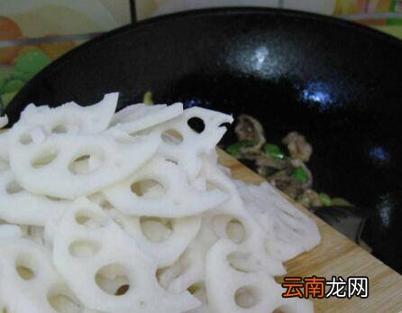 木耳炒藕片怎么做好吃