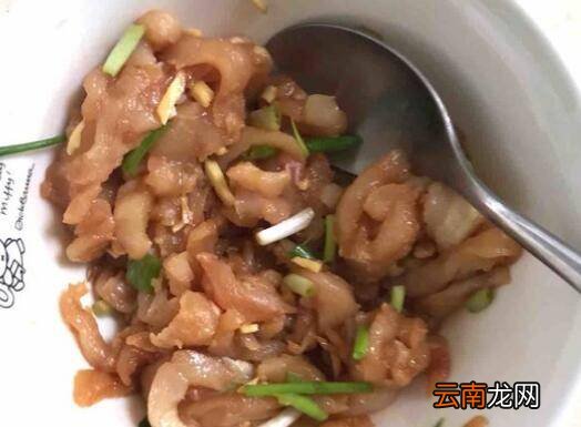 木耳炒鸡肉怎么炒好吃