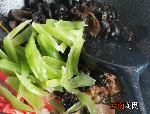 木耳炒肉丝怎么做