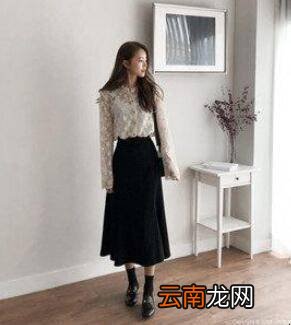 黑长裙配什么上衣好看