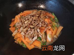萝卜炒肉怎么做好吃