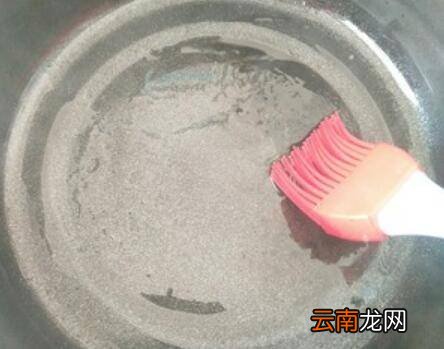 鸡肉怎么炒不粘锅