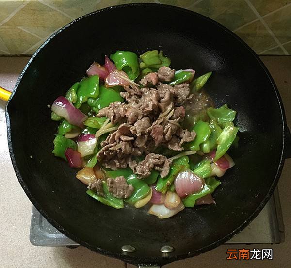 牛肉和青椒怎么炒