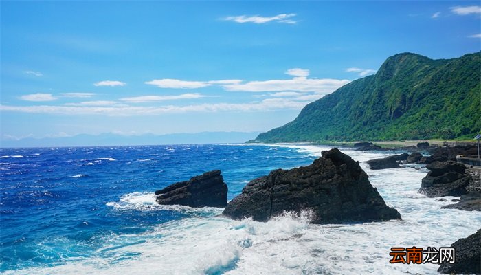 马六甲海峡位于什么半岛和什么岛之间 马六甲海峡在什么半岛和什么岛之间