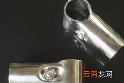 衣架固定圆筒怎么取，衣服架上面的滚子怎么拆卸视频