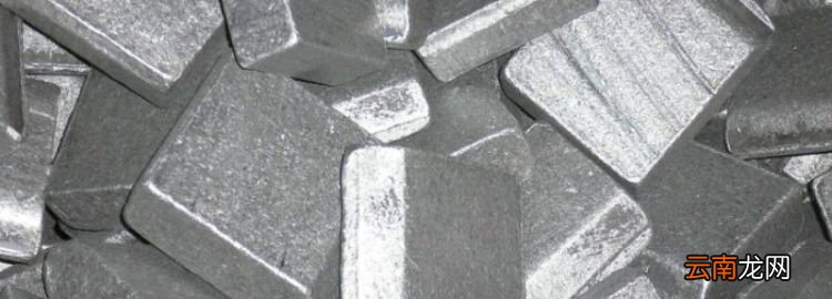 纯铁易被腐蚀，纯铁抗腐蚀能力强的原因
