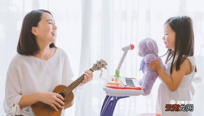 抖音晒娃十字短句 抖音晒娃幽默句子